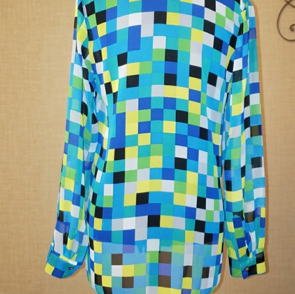 Vince Camuto Multi Color Block Long Sleeve Blouse - Picture 2 of 4